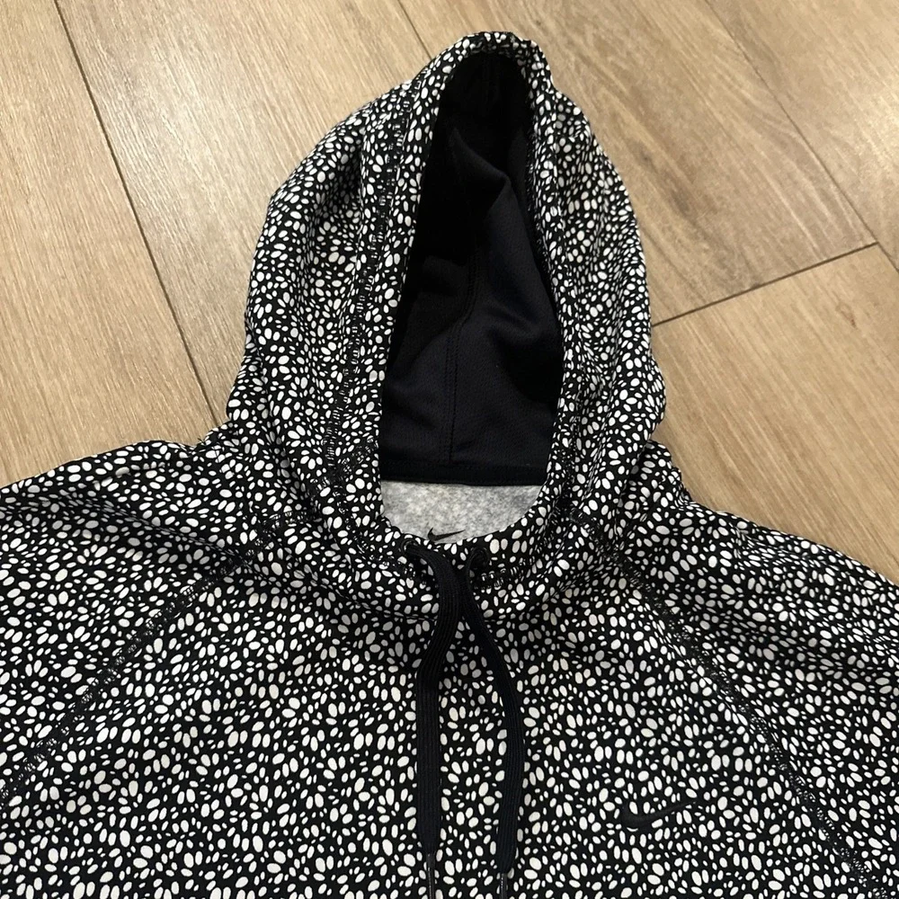 Nike Therma Fit Hoodie Womens Black Speckled Hooded Lightweight Pullover Small